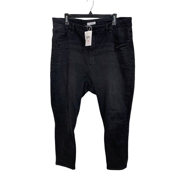 Good American good waist crop‎ black113 plus size 22  NWT $175 - Picture 7 of 7
